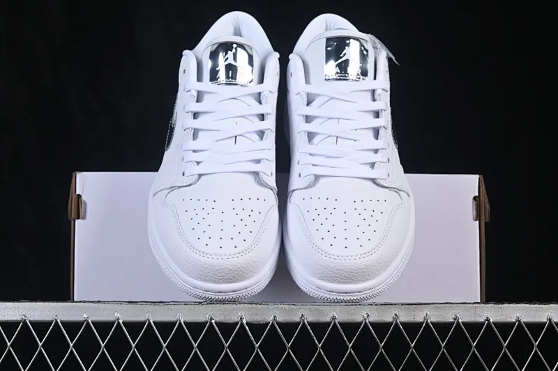 All categories Air Jordan Jordan series basketball shoes Air Jordan 1 Low Air Jordan 1 Low AJ1 Joe 1 all silver hook low-top retro culture basketball shoes IQ9381-100